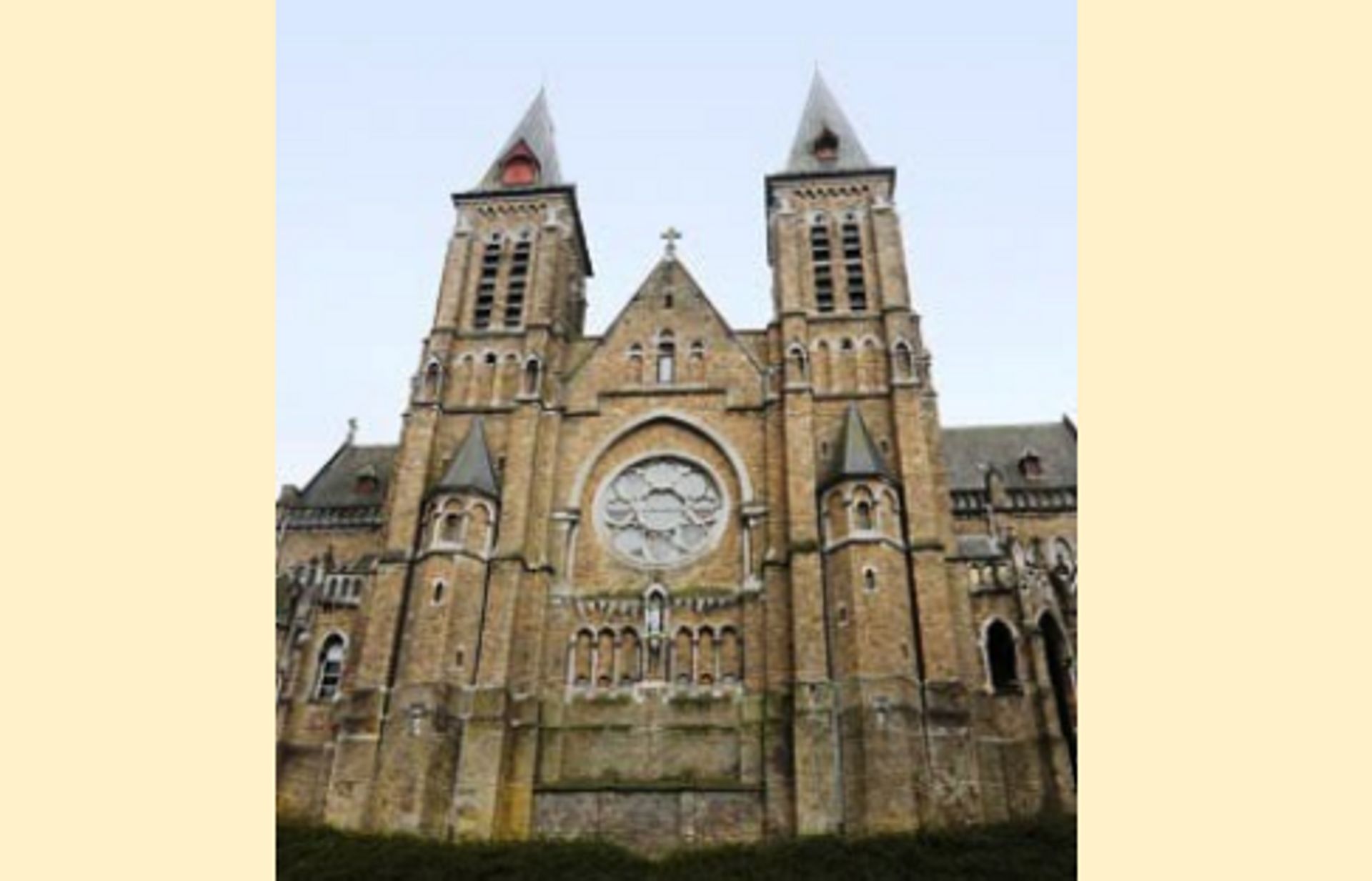 A Verviers l église Sainte Julienne aurait besoin d un grand coup de neuf