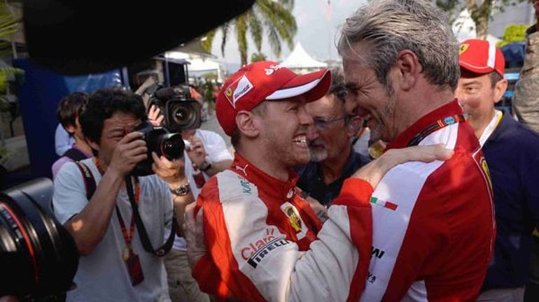[Imagen: F1i-Vettel-Arrivabene.jpg]