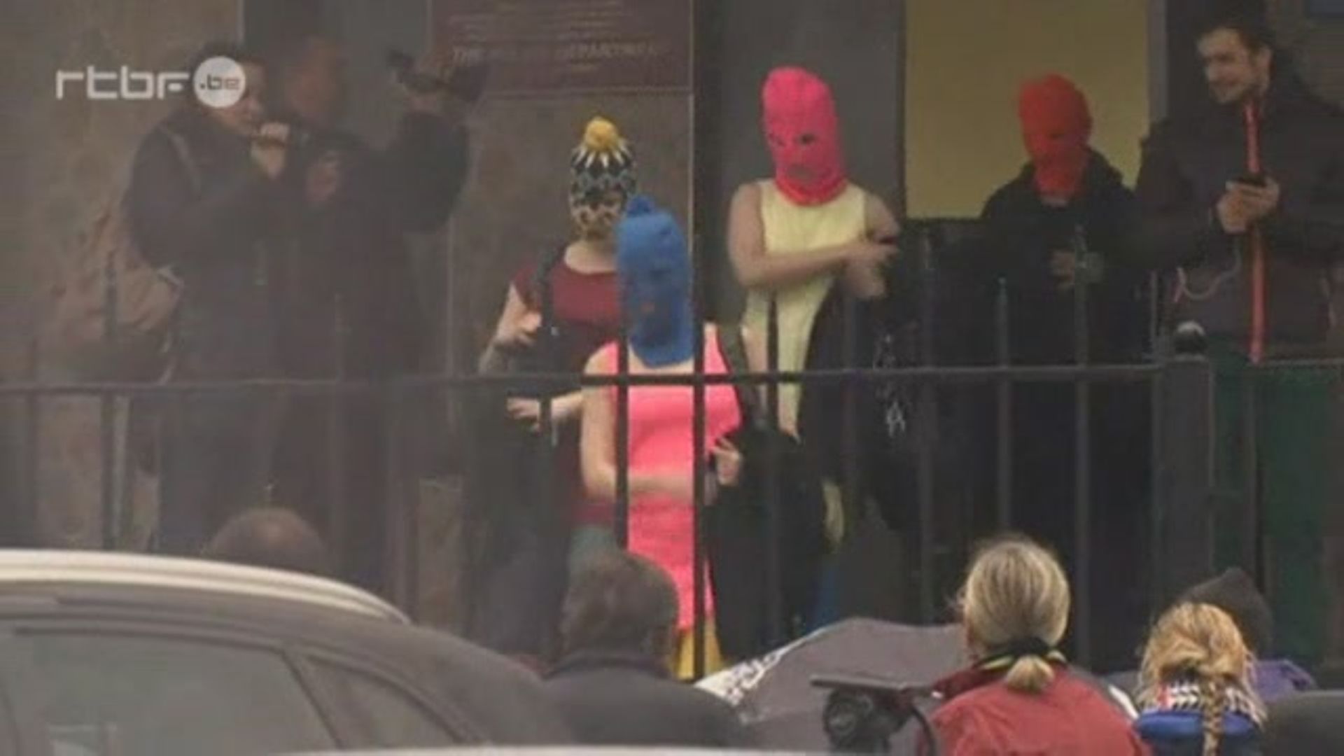 Les Deux Ex Membres Des Pussy Riot Interpell Es Sotchi Ont T
