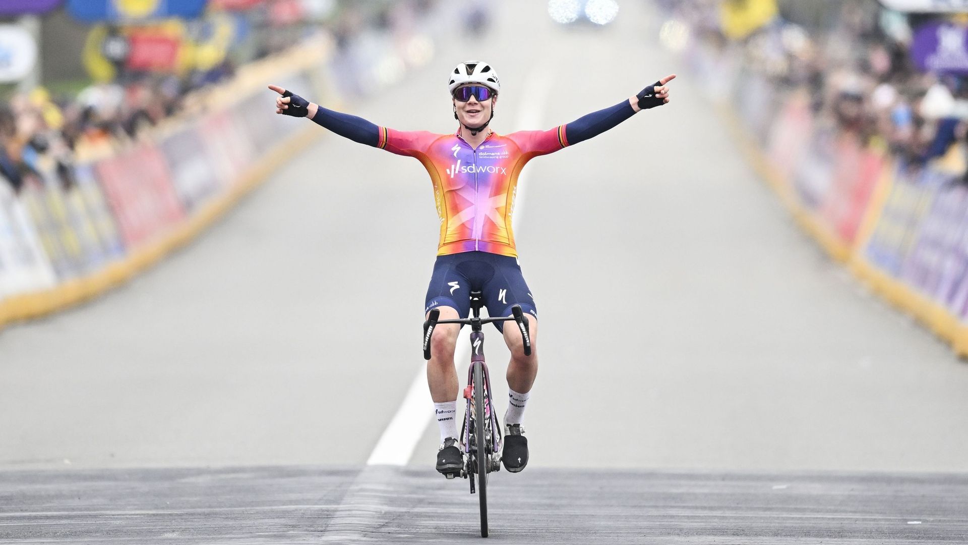 Tour Des Flandres Lotte Kopecky Une Championne Du Monde Face L