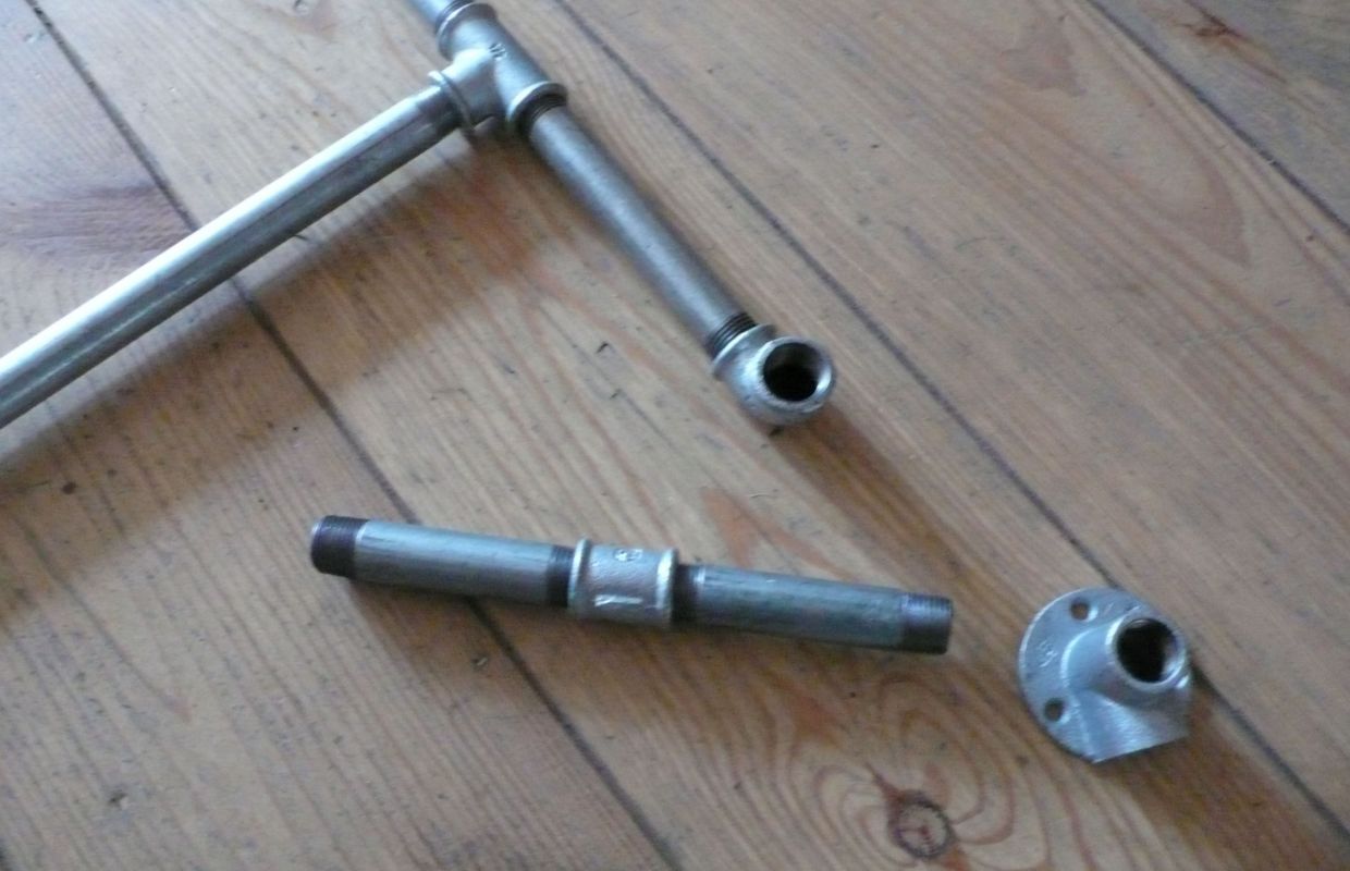 DIY un vestiaire en tuyaux de plomberie