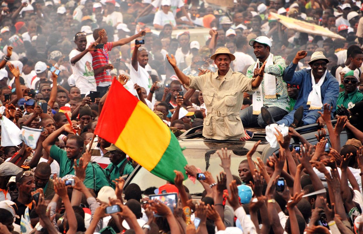 Présidentielle en Guinée ouverture des bureaux de vote sous haute tension