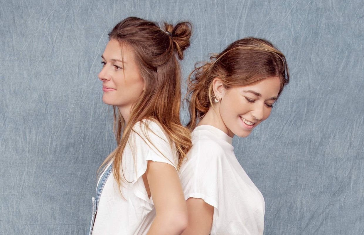 Les Frangines Font Chanter Toute L Equipe Du 8 9 Avec Leur Tube Donnez Moi 🐚in stock collection 🐚flexible fitting options 🐚free shipping in yerevan 🐚dm for more info 🐚for orders: les frangines font chanter toute l