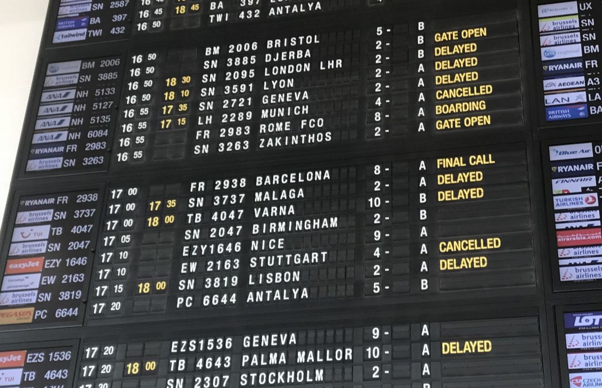 Espace Aerien Belge Ferme Une Vingtaine De Vols Annules Retour A La Normale Vendredi A Brussels Airport