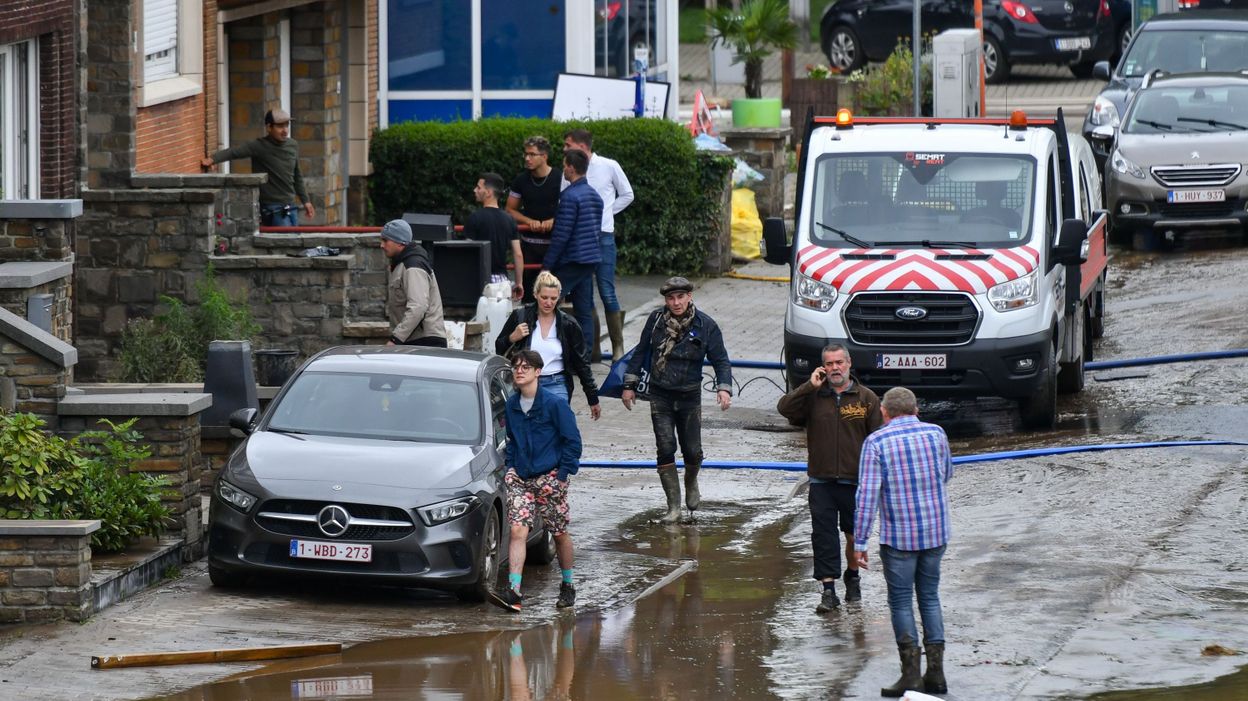 Intempéries : les niveaux des cours d'eau en Wallonie s'orientent toujours à la baisse - Vimarsana News