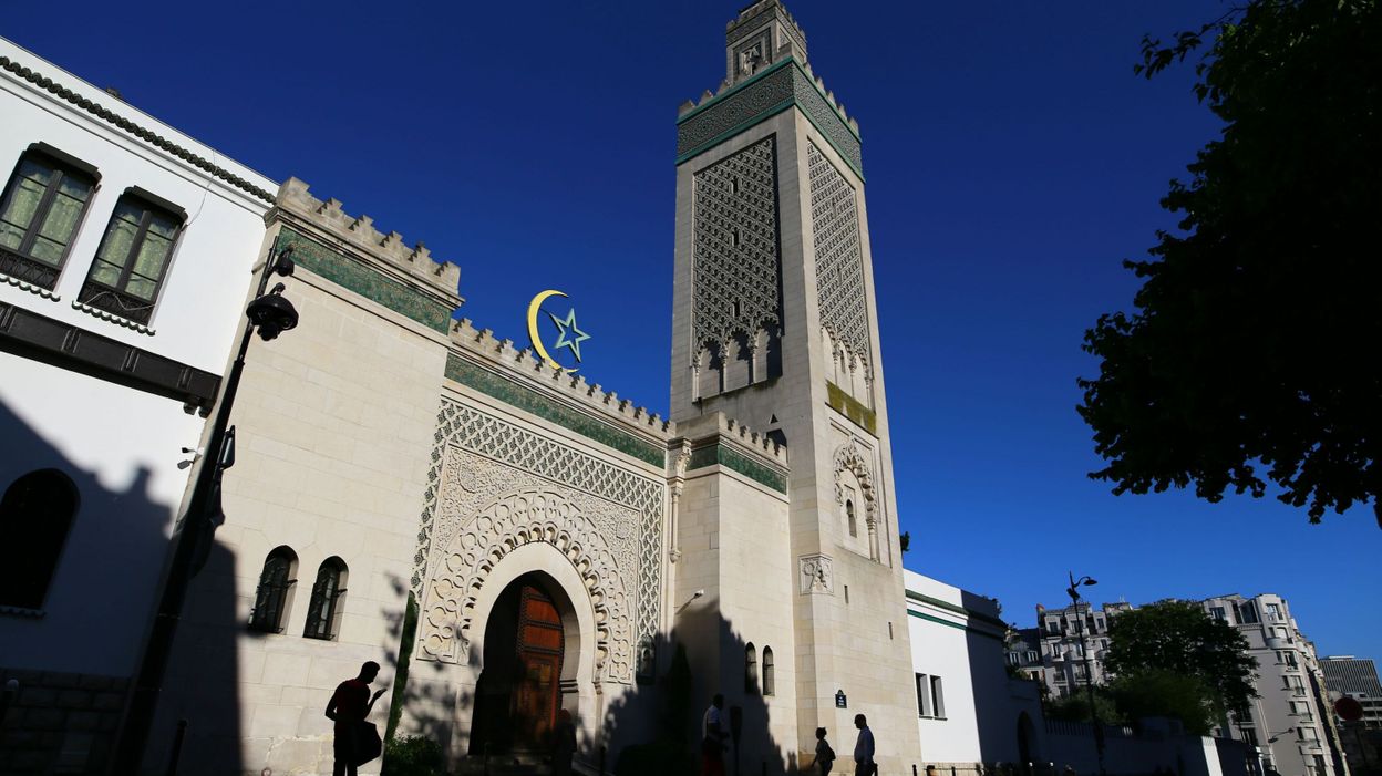 Attentats en Espagne: la Mosquée de Paris dénonce "une ...