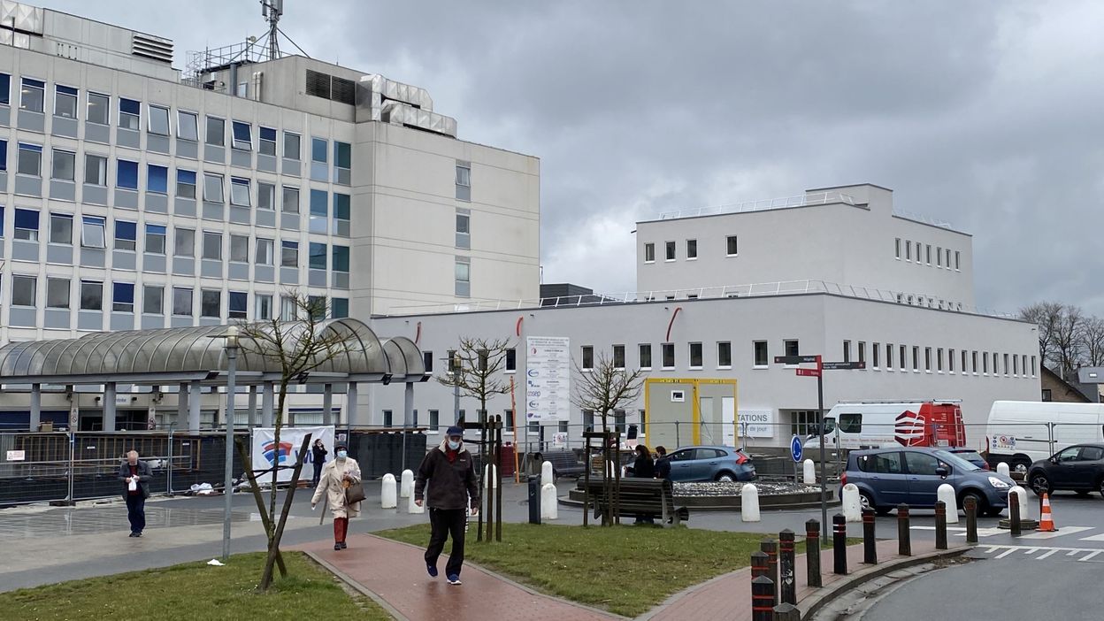La Clinique SaintPierre inaugure un nouveau bâtiment à Ottignies, mais prévoit toujours de