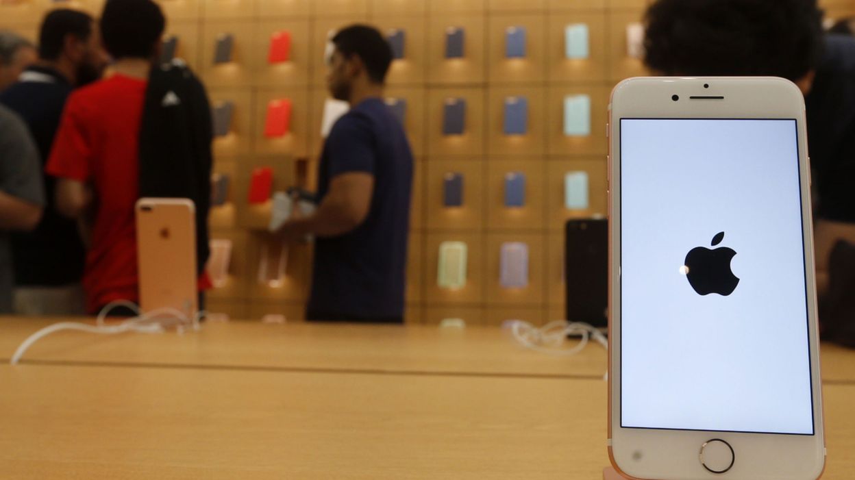 Changer Soi Meme La Batterie De Son Iphone C Est Facile Et Ca Ameliore Vraiment Quelque Chose