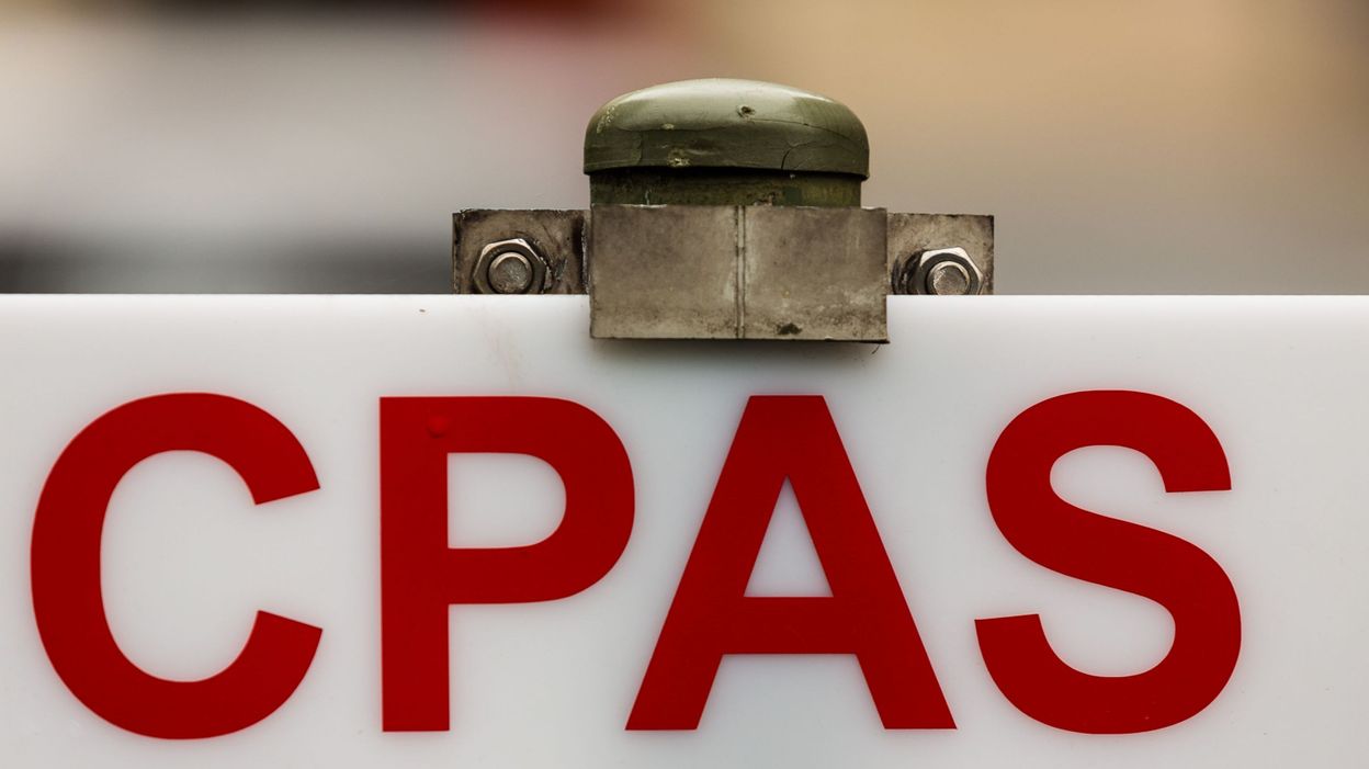 Les CPAS, dernière bouée de sauvetage pour les exclu(e)s du chômage