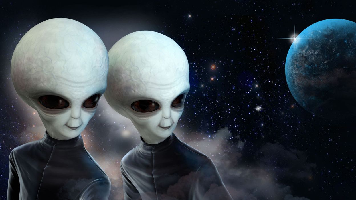 Entre mystères & secrets : la fascinante histoire des OVNIS - Accueil ...