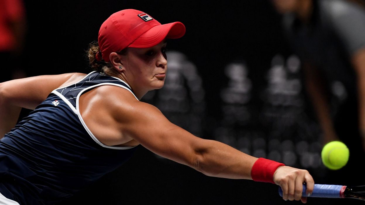 Ashleigh Barty à un match de finir l'année N.1 mondiale