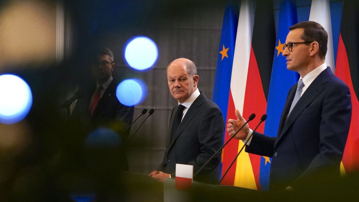Polonia pide al nuevo canciller alemán que cierre el gasoducto ruso