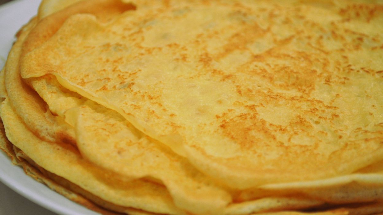 La Chandeleur Pourquoi Mange T On Des Crepes Le 2 Fevrier