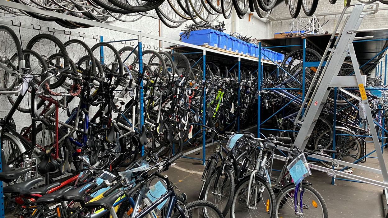 Vols de vélos en hausse à Bruxelles : quelques astuces pour en réduire les risques