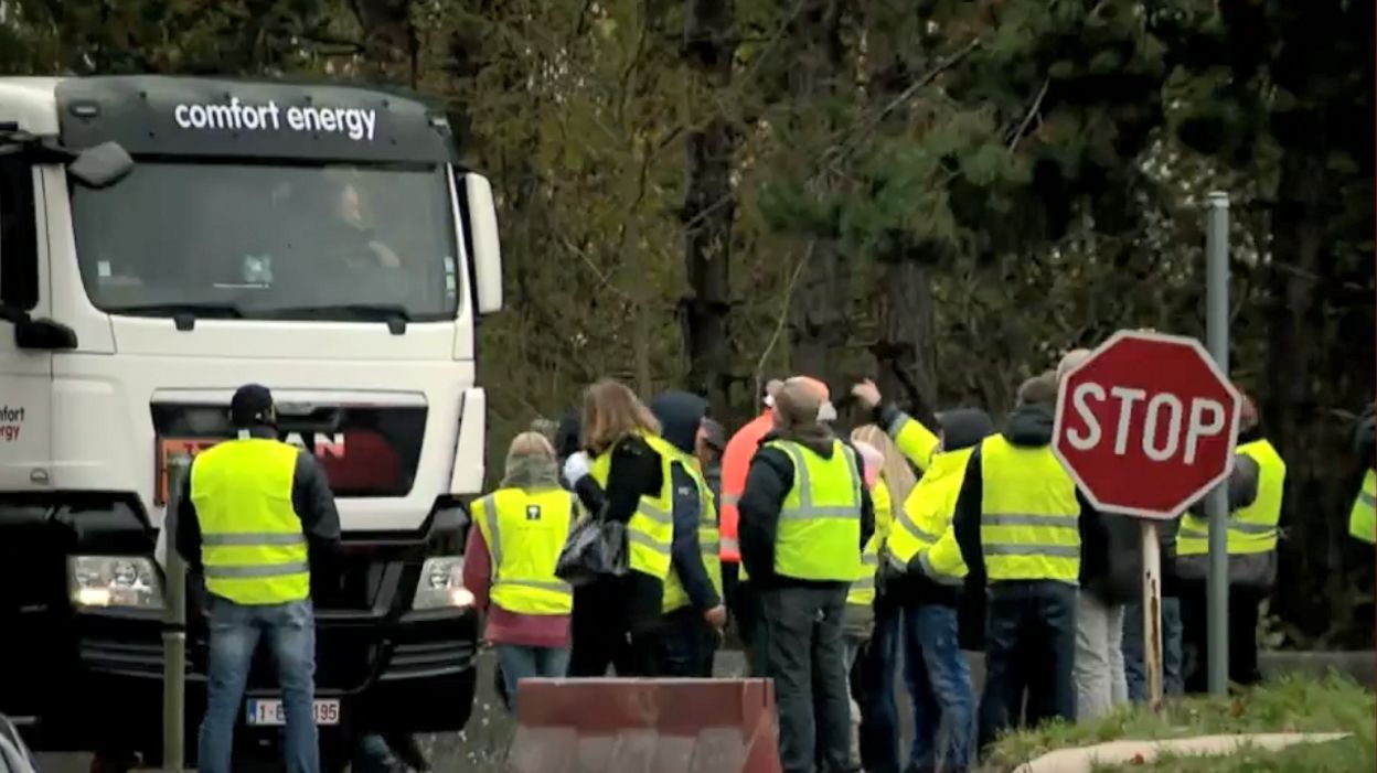 Blocages Des Gilets Jaunes La Situation Région Par Région