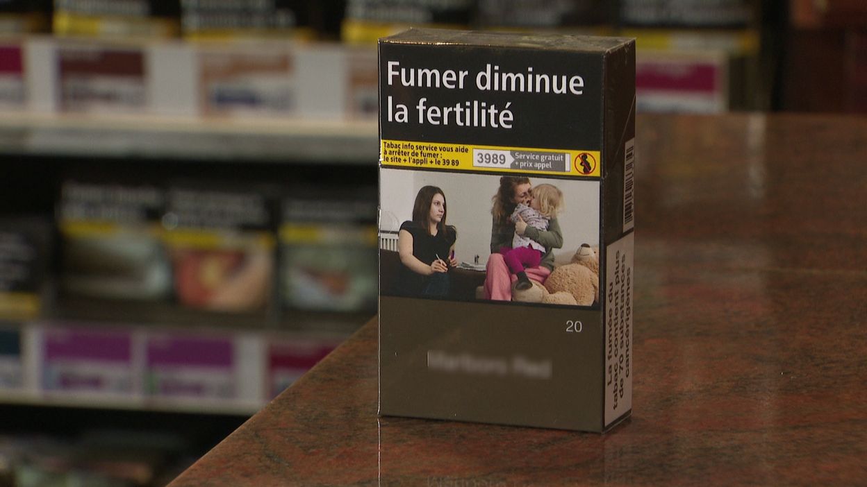 Paquet De Cigarettes Neutre L Exemple Francais