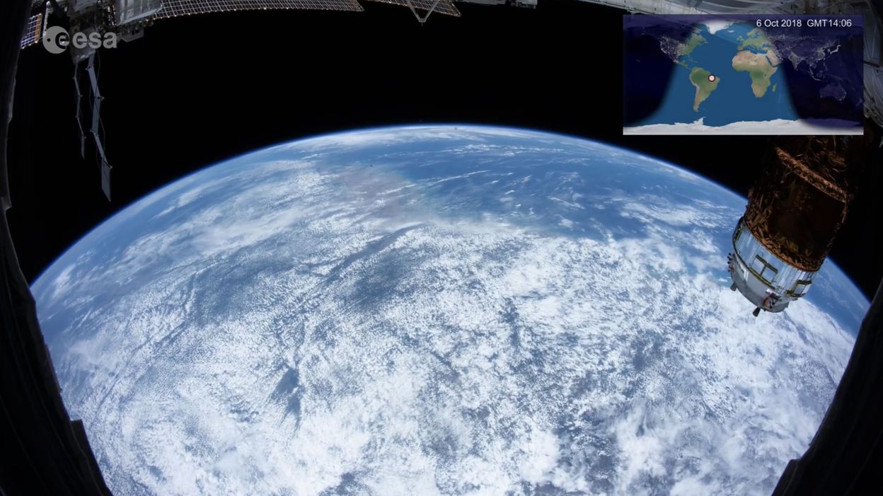 Faites Un Tour De La Terre A Bord De La Station Spatiale Internationale Faites Un Tour De La Terre A Bord De La Station Spatiale Internationale