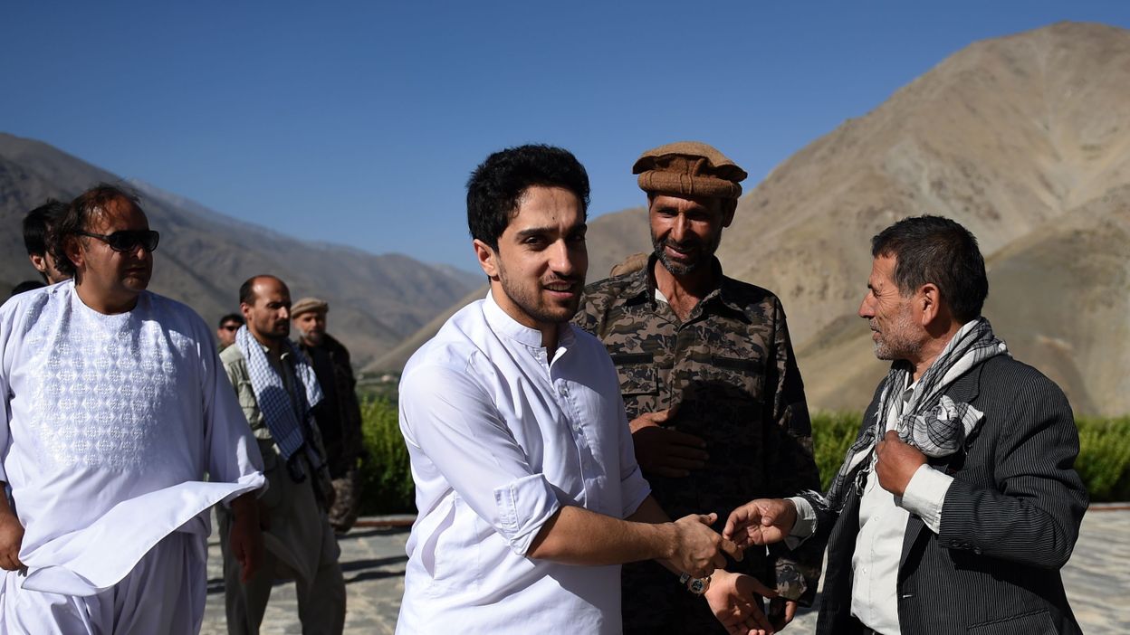 Quinze Ans Apres La Mort Du Commandant Massoud Le Fils Du Lion Continue Le Combat