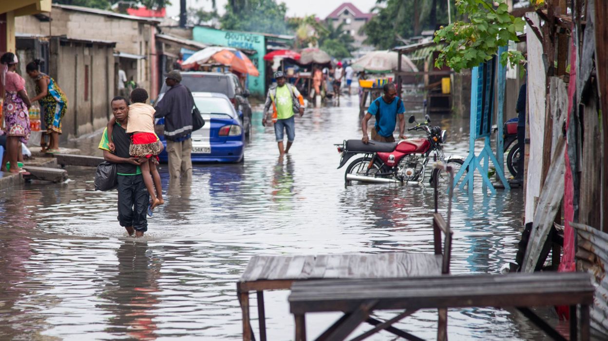 Rdc Inondations à Kinshasa Après De Fortes Pluies Vidéo