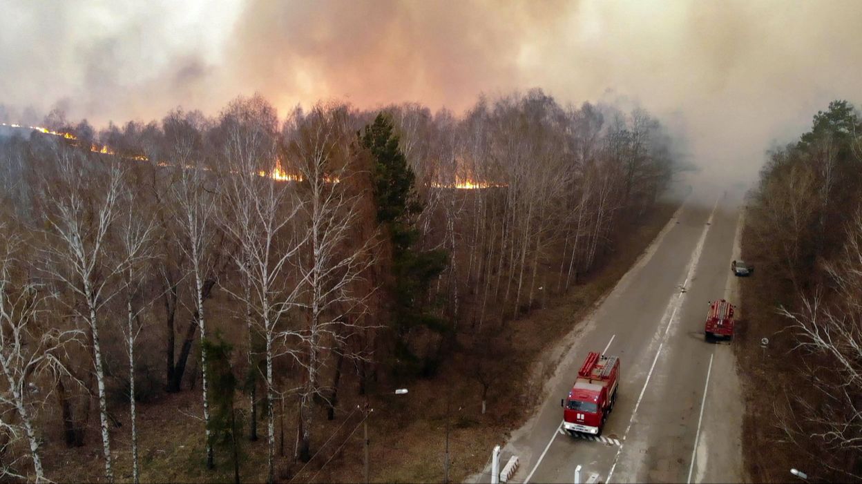L'Ukraine se veut rassurante : l'incendie près de ...