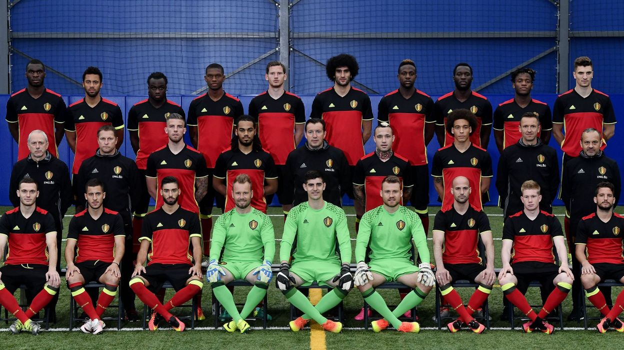 Les Diables Rouges Prennent La Pose Avant L'Euro