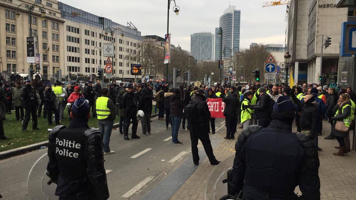 Gilets Jaunes à Bruxelles Fin De La Manifestation Dans Le