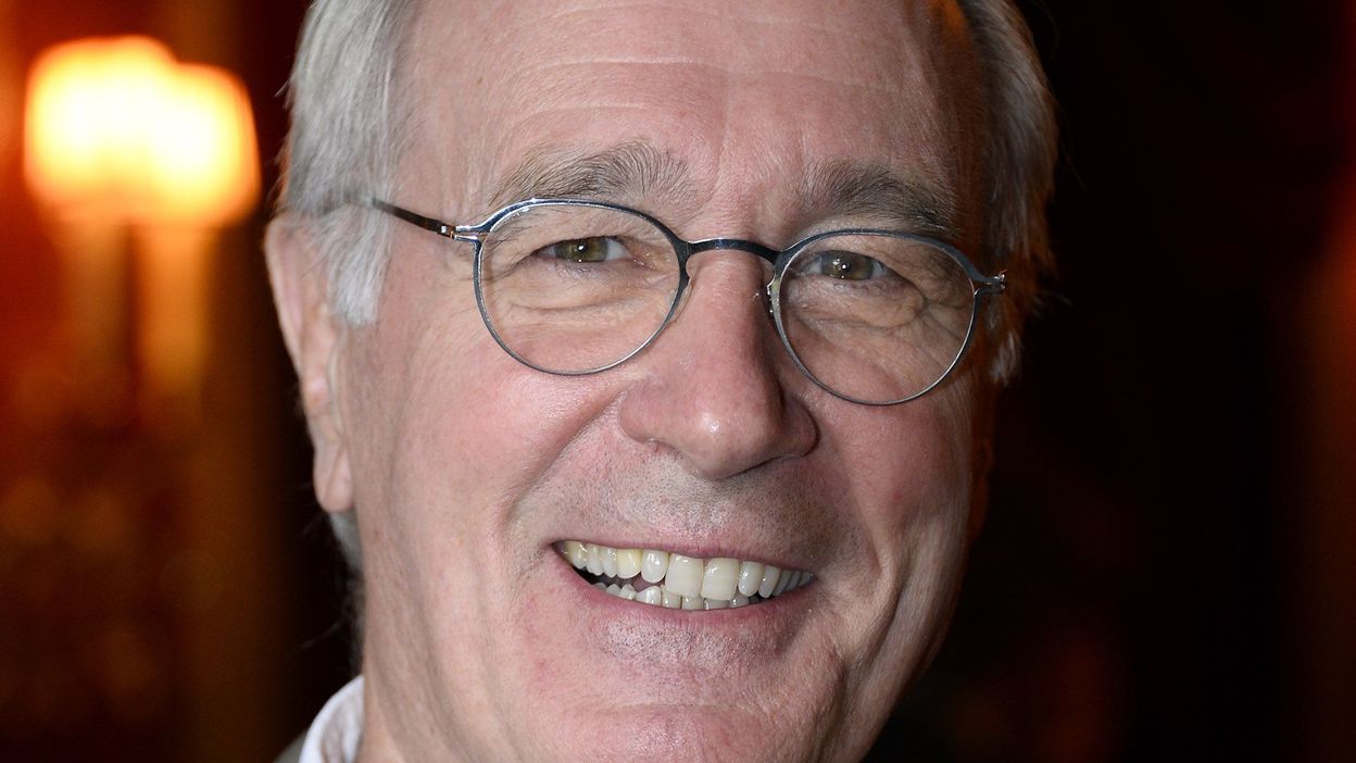 Films Et Séries Tv Avec Bernard Le Coq Bernard Le Coq quitte la "Famille formidable" et la série s'arrête