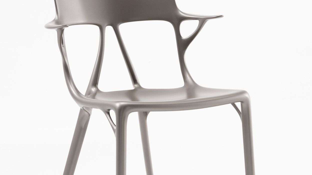 Philippe Starck signe la première chaise créée avec l'intelligence