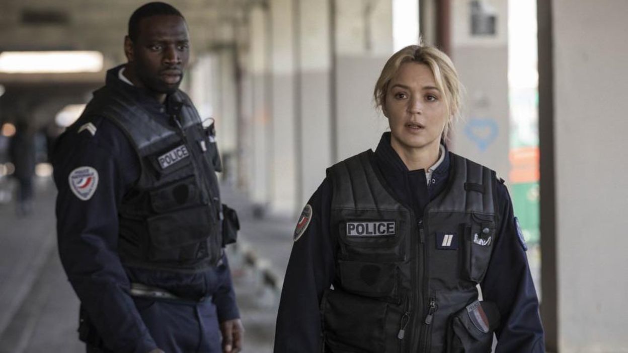Les Critiques D Hugues Dayez Avec Police Virginie Efira Femme Flic