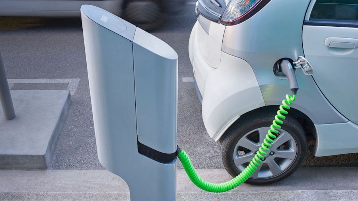 Prix Pour Recharger Voiture électrique Bruxelles : 200 bornes de recharge supplémentaires pour les voitures