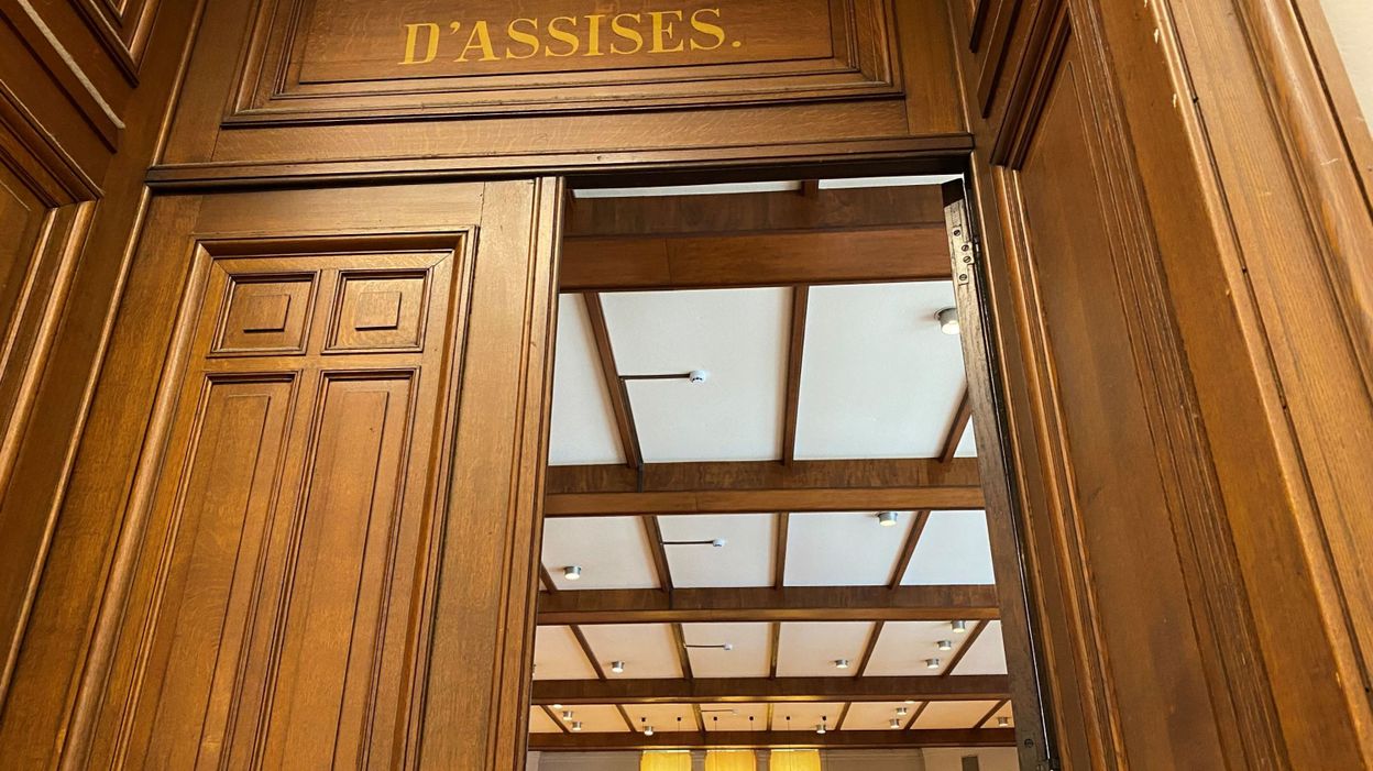 Pas de grande déclaration de l'accusé du meurtre de Wivinne Marion devant la cour d'assise