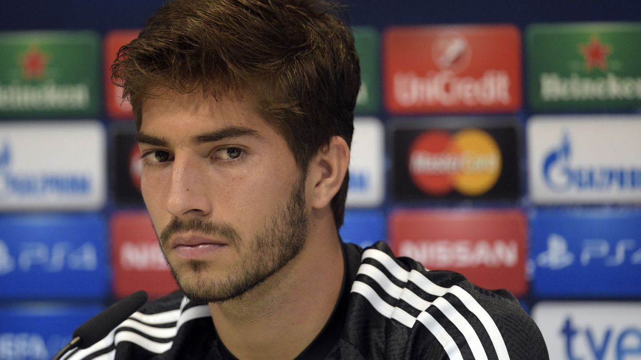 Лукас силва. Лукас силва. Лукас силва боржес. Лукас силва. Лукас силва боржес.