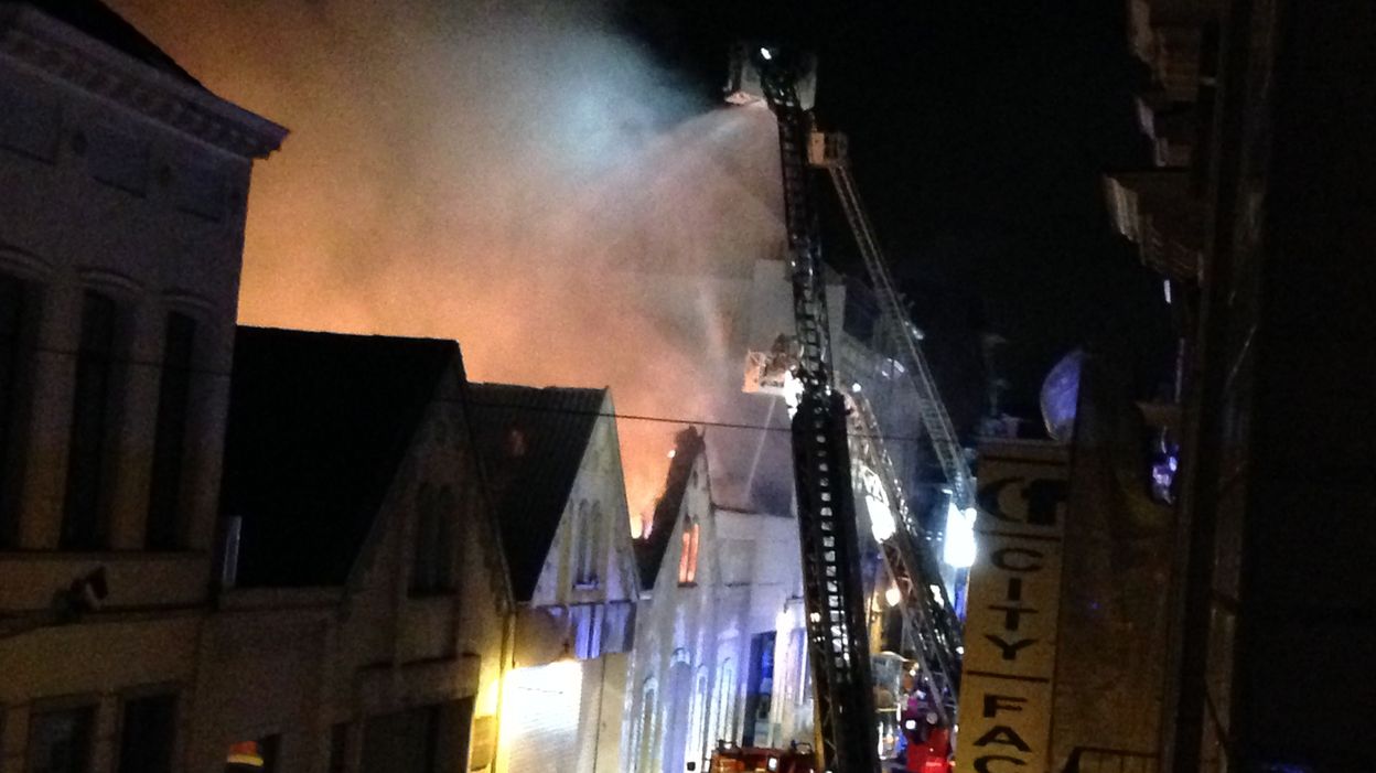 Incendie à Saint-Gilles: La Cause Du Sinistre N'est Toujours Pas établie