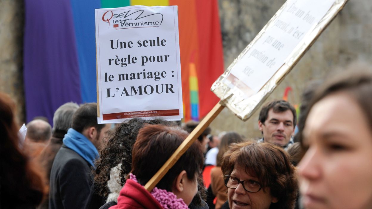 France des milliers de manifestants contre le mariage 