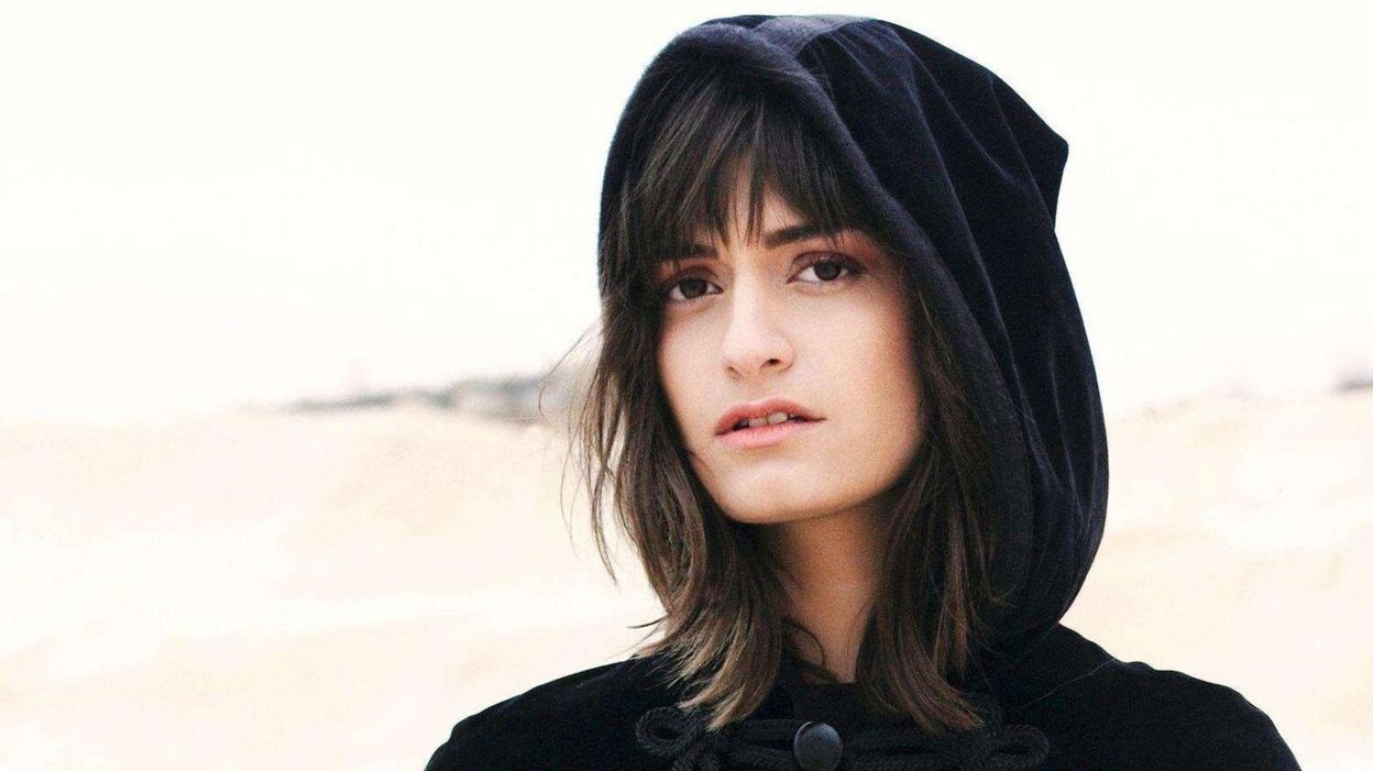 By hunter french, pop 0 comments. Partagez notre coup de coeur pour la talentueuse Clara ...
