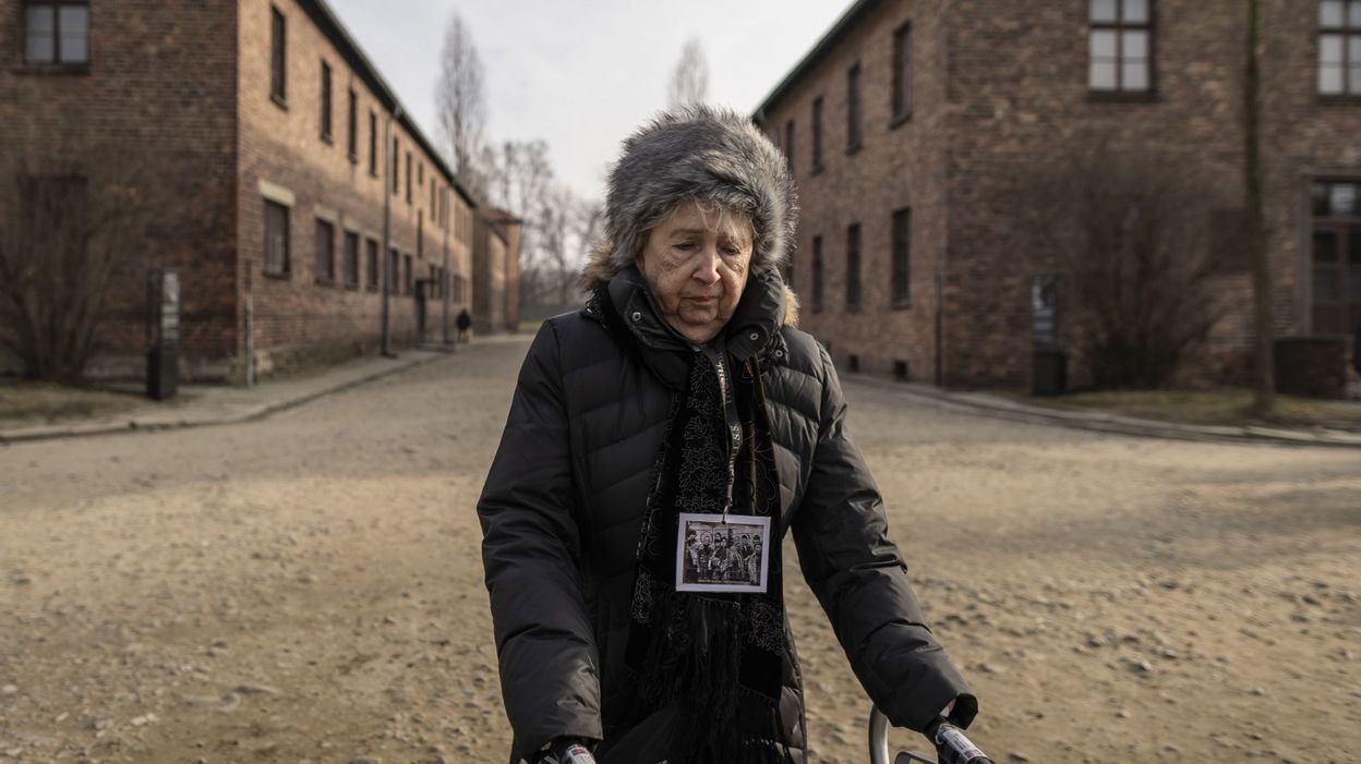 Le Combat D'une Survivante Les survivants d'Auschwitz lancent un avertissement, 75 ans après la