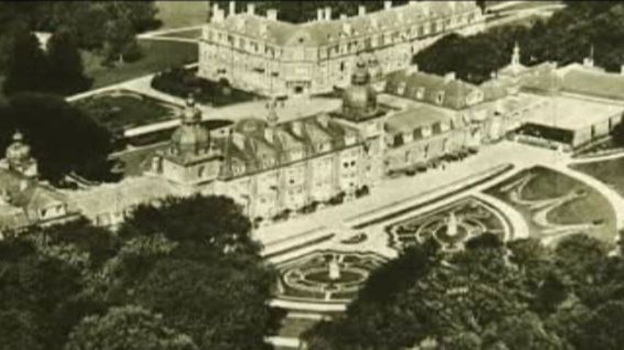 Découvrez un lieu insolite la halte royale de Houyet