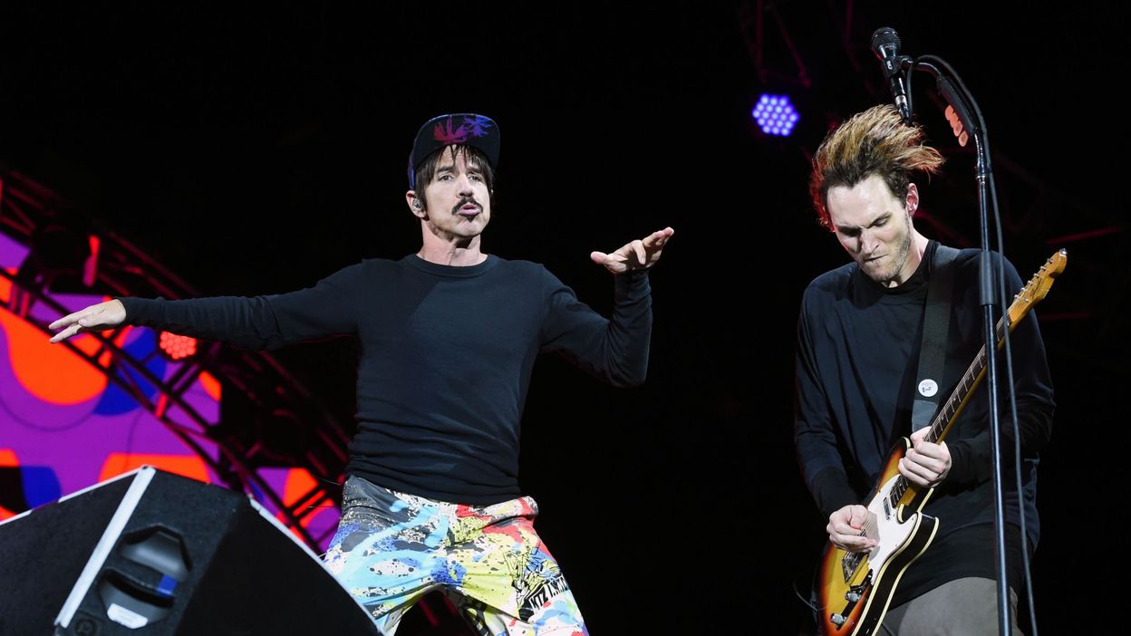 Les Red Hot Chili Peppers tête