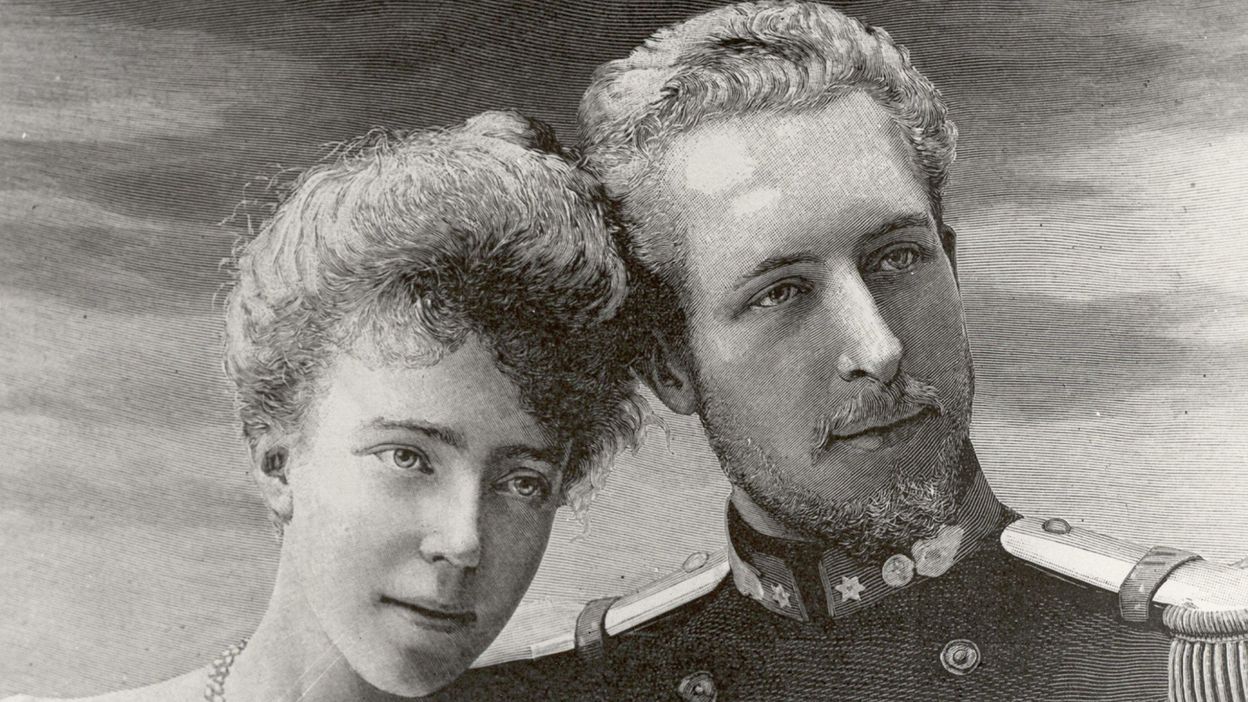 Un Livre Sur Le Roi Albert Et La Reine Elisabeth Signe Par Esmeralda De Belgique