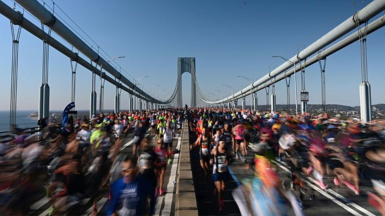 thousands of foreign runners will not be able to enter the United States