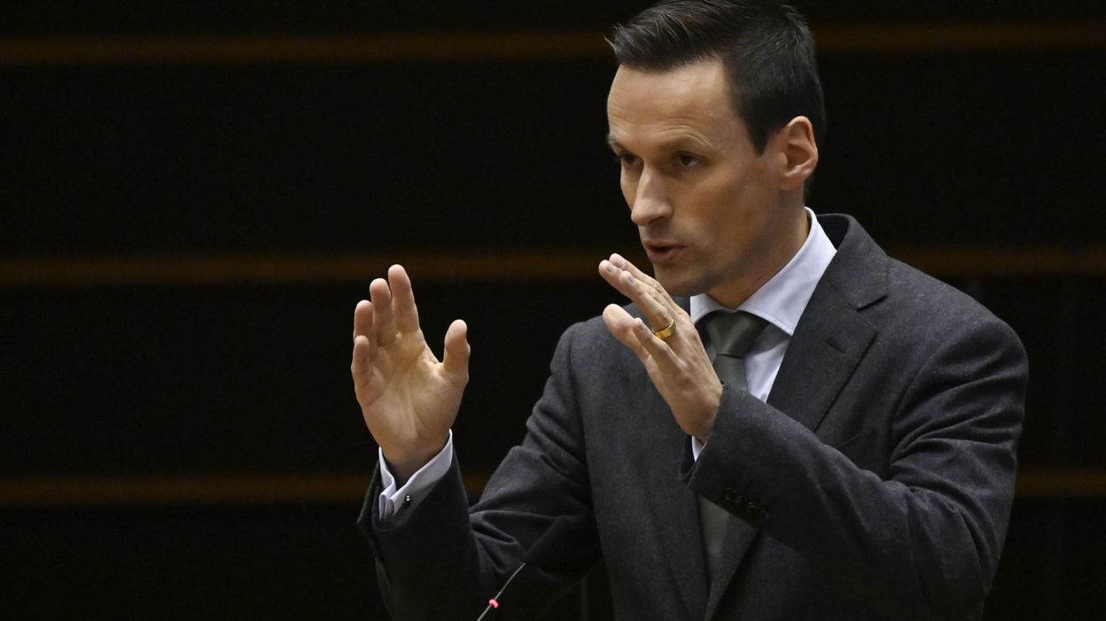 Tensions à la chambre : la demande la N-VA entraîne le ...