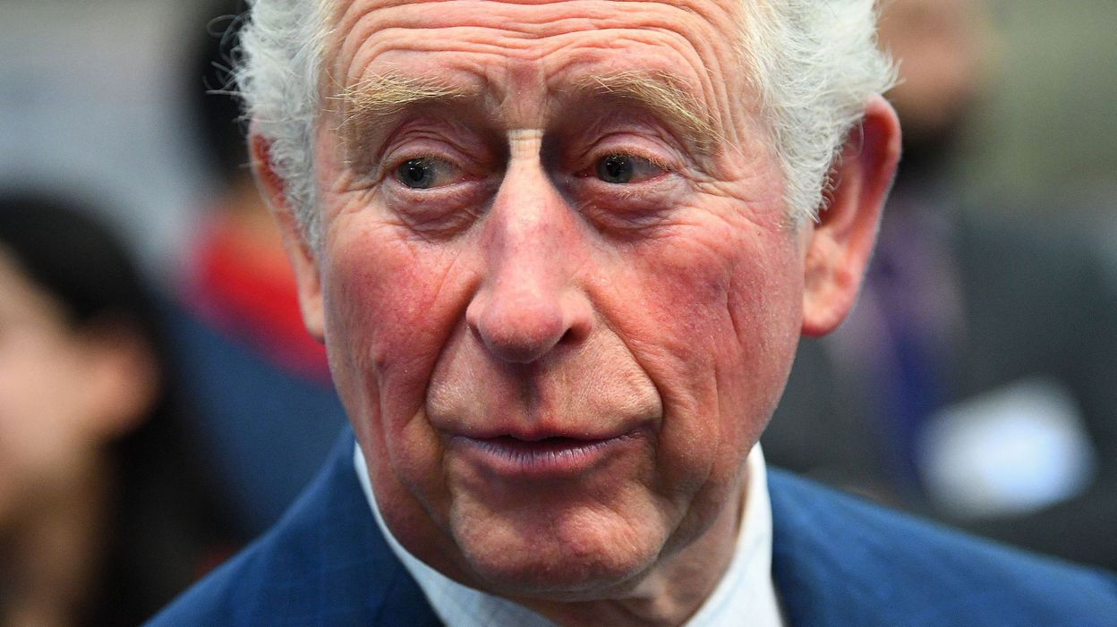 Quel âge A Le Prince Charles Coronavirus au Royaume-Uni : le prince Charles, âgé de 71 ans, testé