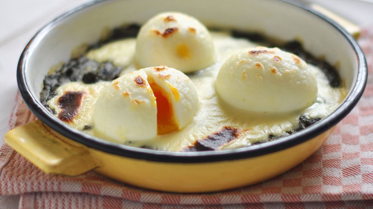 Recette Œufs à la florentine à l'oseille, sauce Mornay