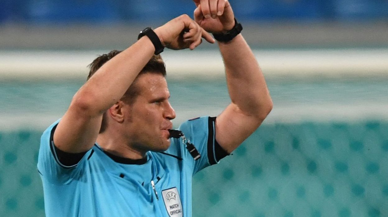 Felix Brych à nouveau arbitre des Diables rouges face au ...