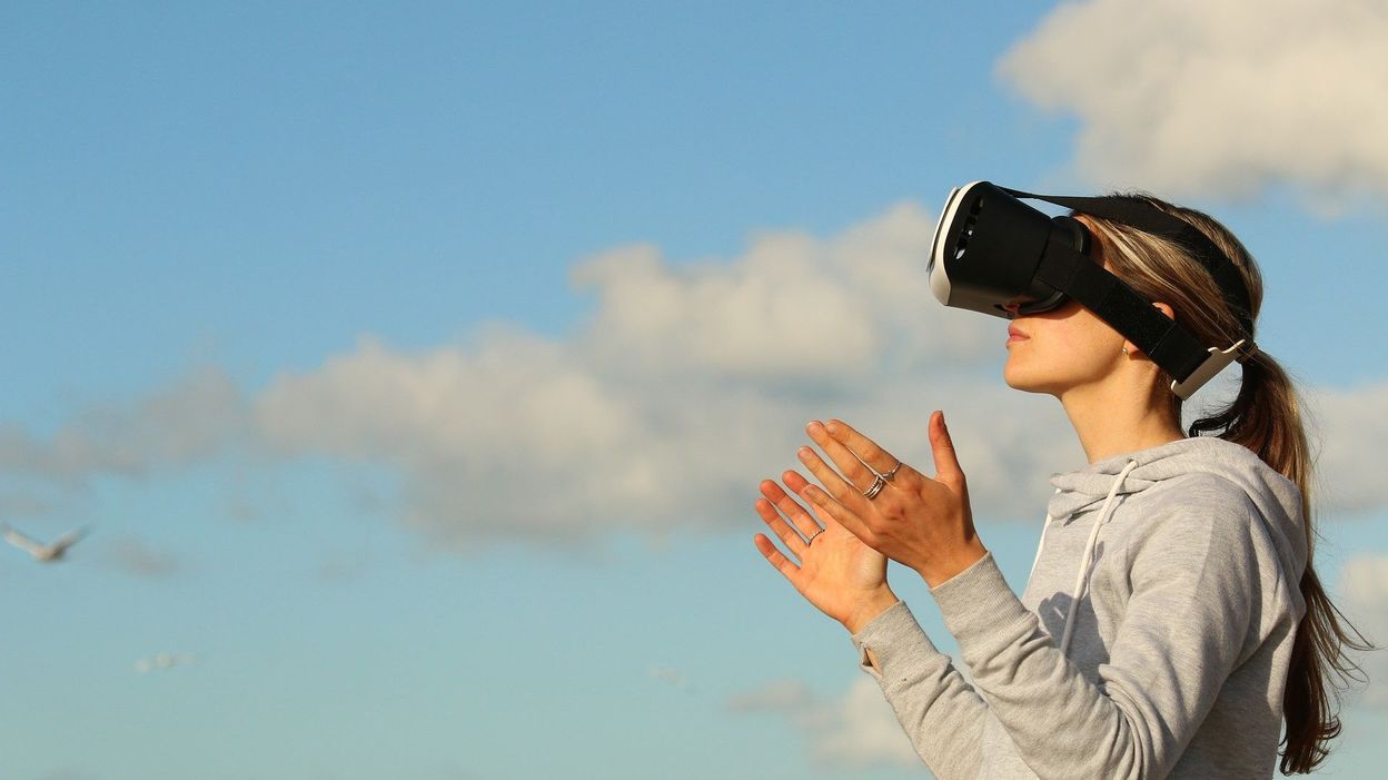 When virtual reality helps psychotherapy to treat anxiety, OCD, phobias