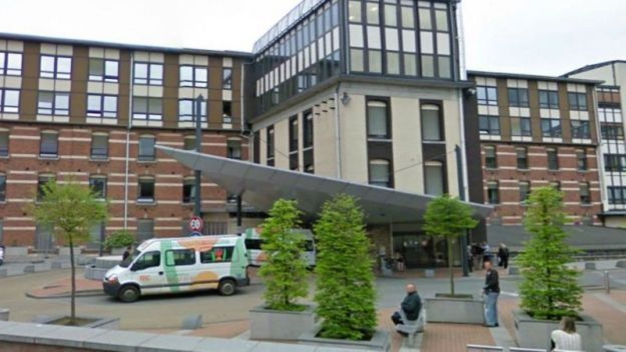 Infanticide à la clinique SainteElisabeth de Namur la sagefemme est