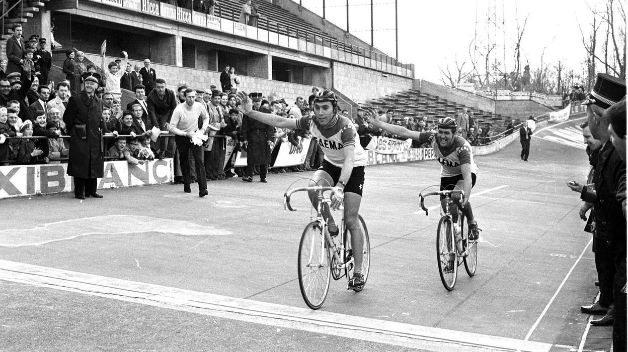 Caf Ef Bf Bd Cycliste Paris Caf Ef Bf Bd Cycliste Paris