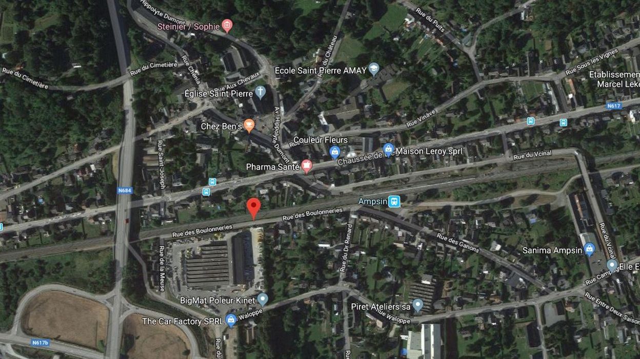 Vehicule Sur Les Rails Circulation Interrompue Entre Huy Et
