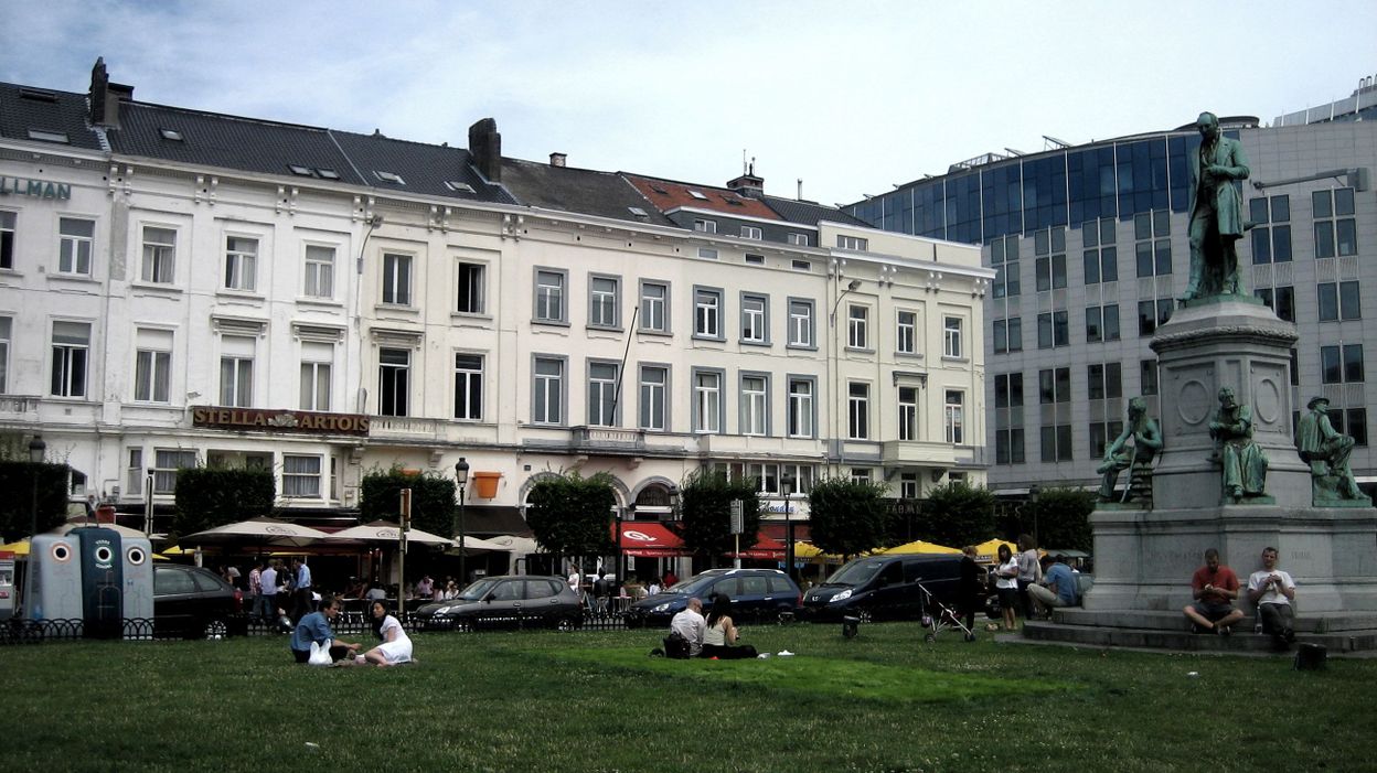 Place du Luxembourg un bar pour les bières "artisanales