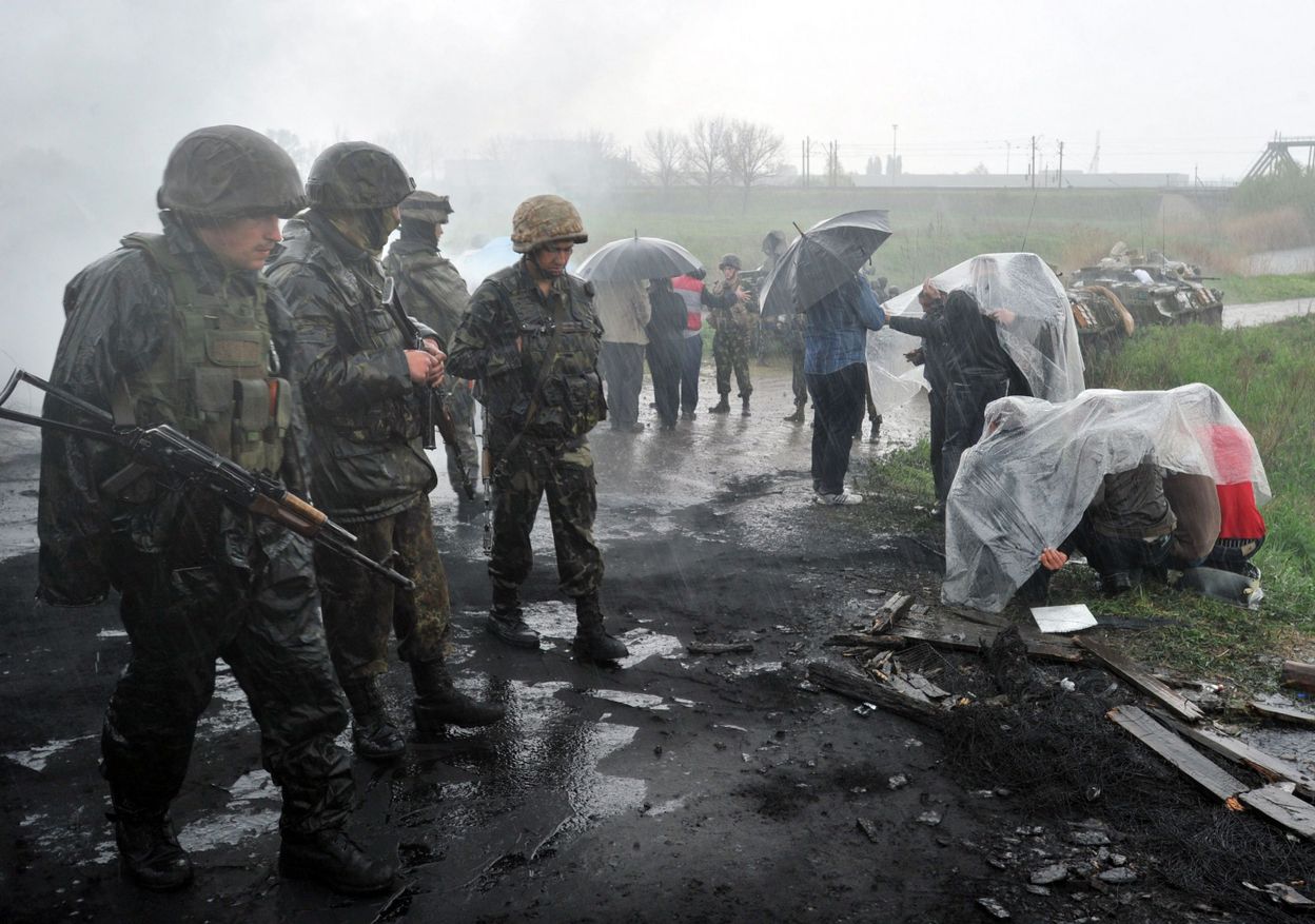 Guerre Ukraine Russie Kiev Direct Video Ukraine: Kiev lance l'attaque contre les pro-russes, 2 militaires tués